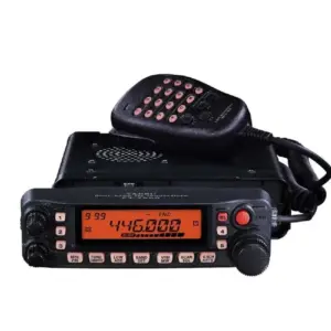 Yaesu FT-7900R, radio rig dual band.