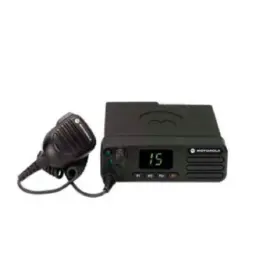 Radio rig mobile Motorola XiR M8620.