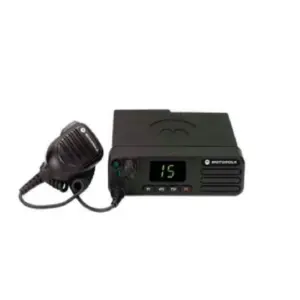 Radio rig mobile Motorola XiR M8620.