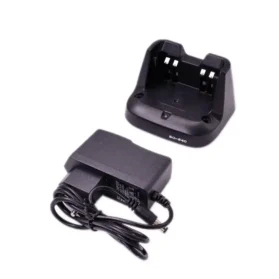 Rapid desktop charger Icom BC-240 dengan adaptor charger Icom BC-242.