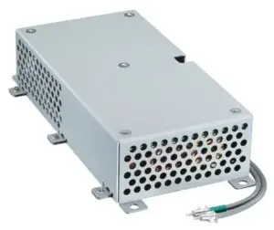 Antenna Tuner Yaesu ATU-450.