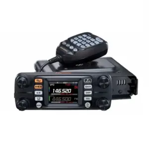 Radio rig Yaesu FTM-300DR.
