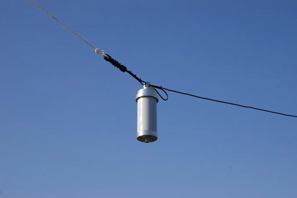 Diamond BB6WS - Rakomindo Posisi pemasangan antena Diamond BB6WS.